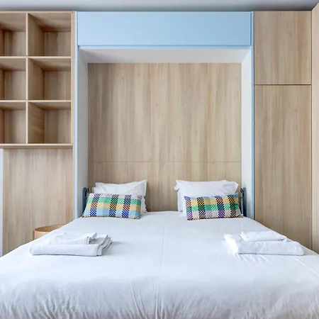 New - 300m Subway - 10 Mins Centre *