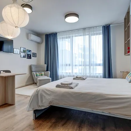 New - 300m Subway - 10 Mins Centre Apartament