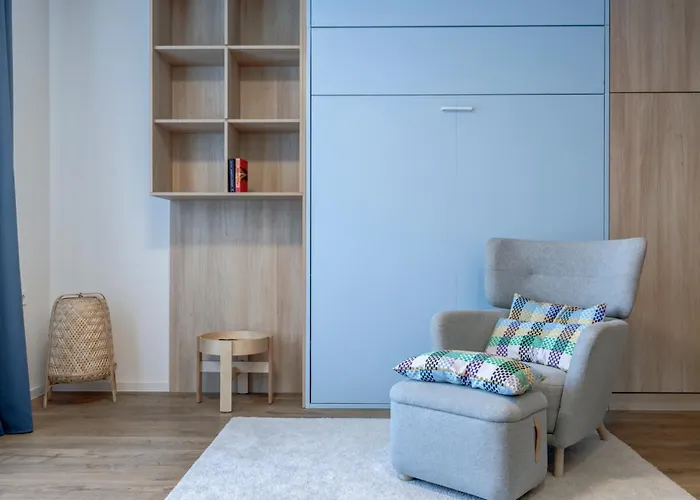 New - 300m Subway - 10 Mins Centre Apartamento *