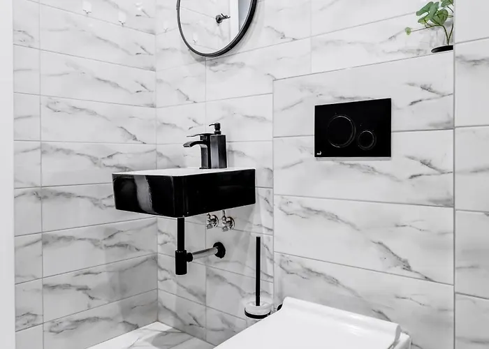 New - 300m Subway - 10 Mins Centre *